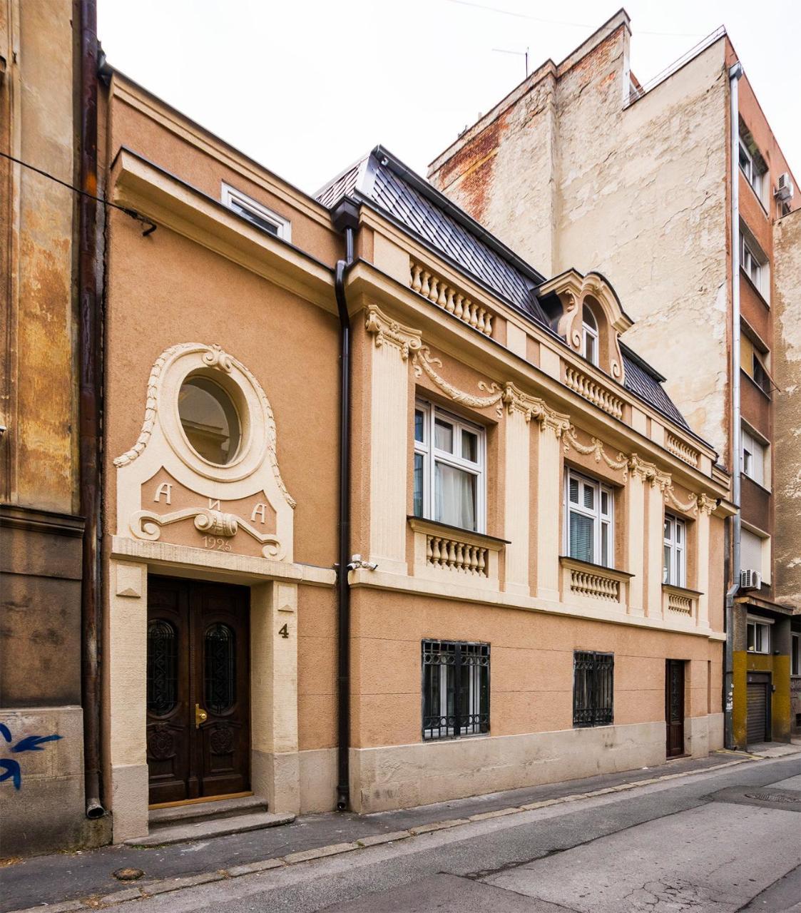 Lux Villa Old Town Belgrado Esterno foto