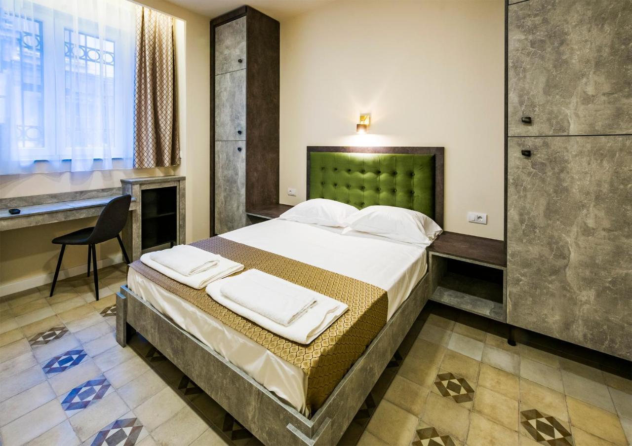 Lux Villa Old Town Belgrado Esterno foto