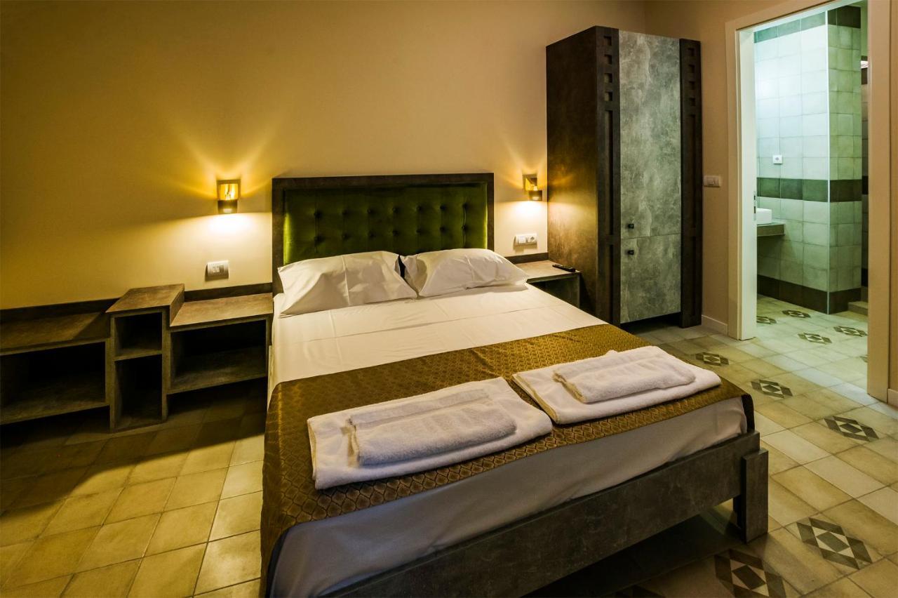 Lux Villa Old Town Belgrado Esterno foto