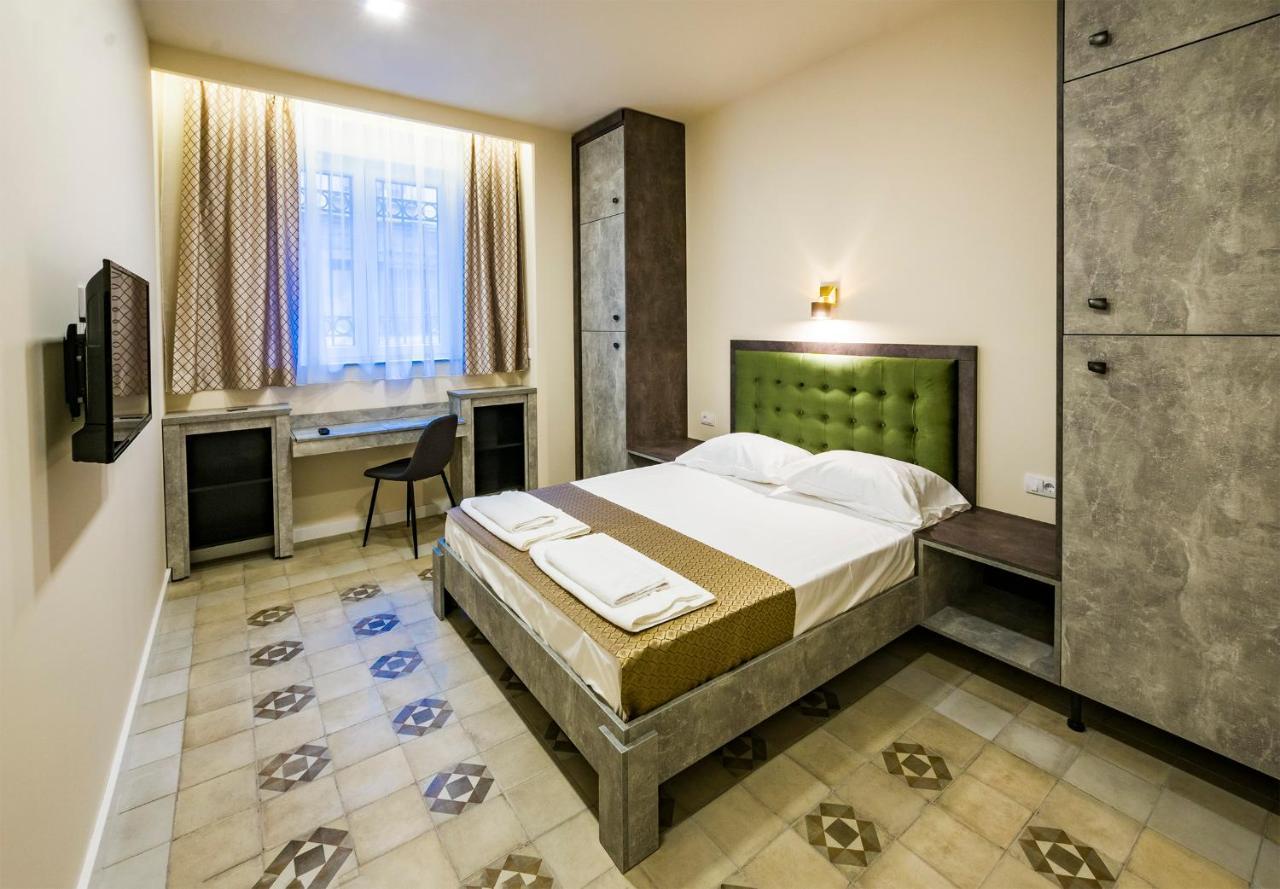 Lux Villa Old Town Belgrado Esterno foto