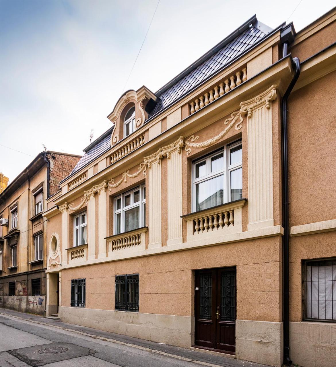 Lux Villa Old Town Belgrado Esterno foto